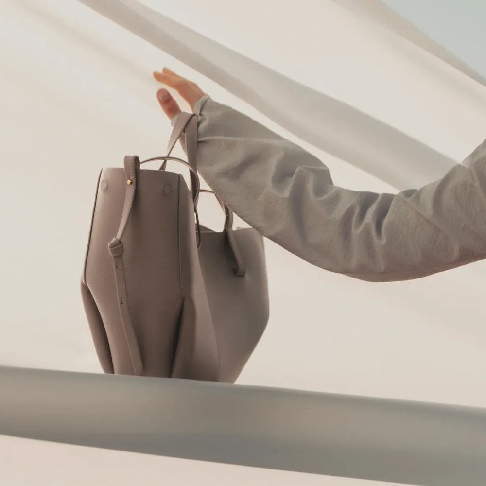 Polene Cyme Mini Edition Getextureerd Taupe