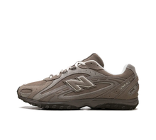 Tênis New Balance 204L 'Mushroom Arid Stone' Marrom
